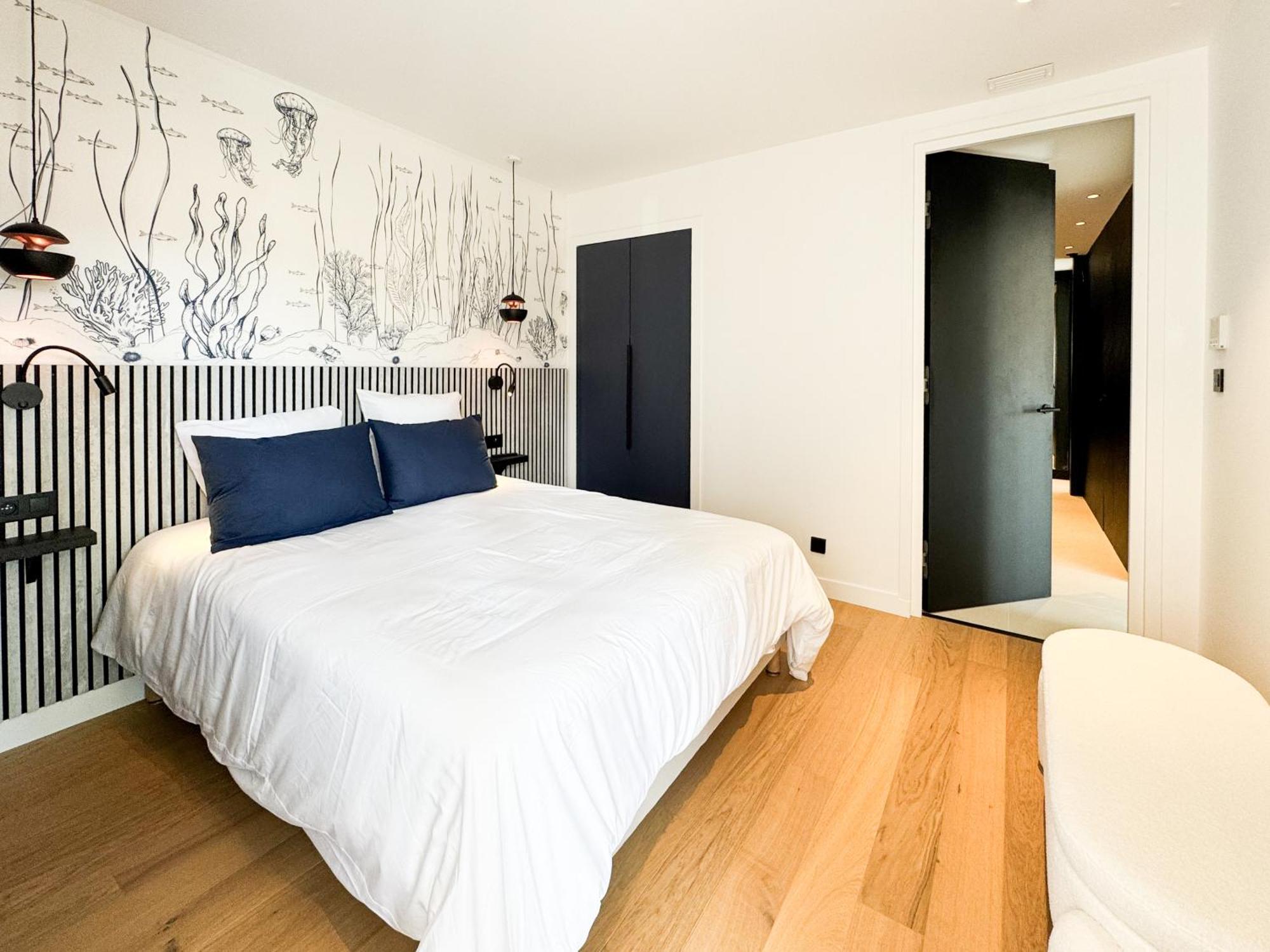 Appartement Luxueux Plein Centre De Cavalaire A 2Mn De La Plage Cavalaire-sur-Mer Exterior foto